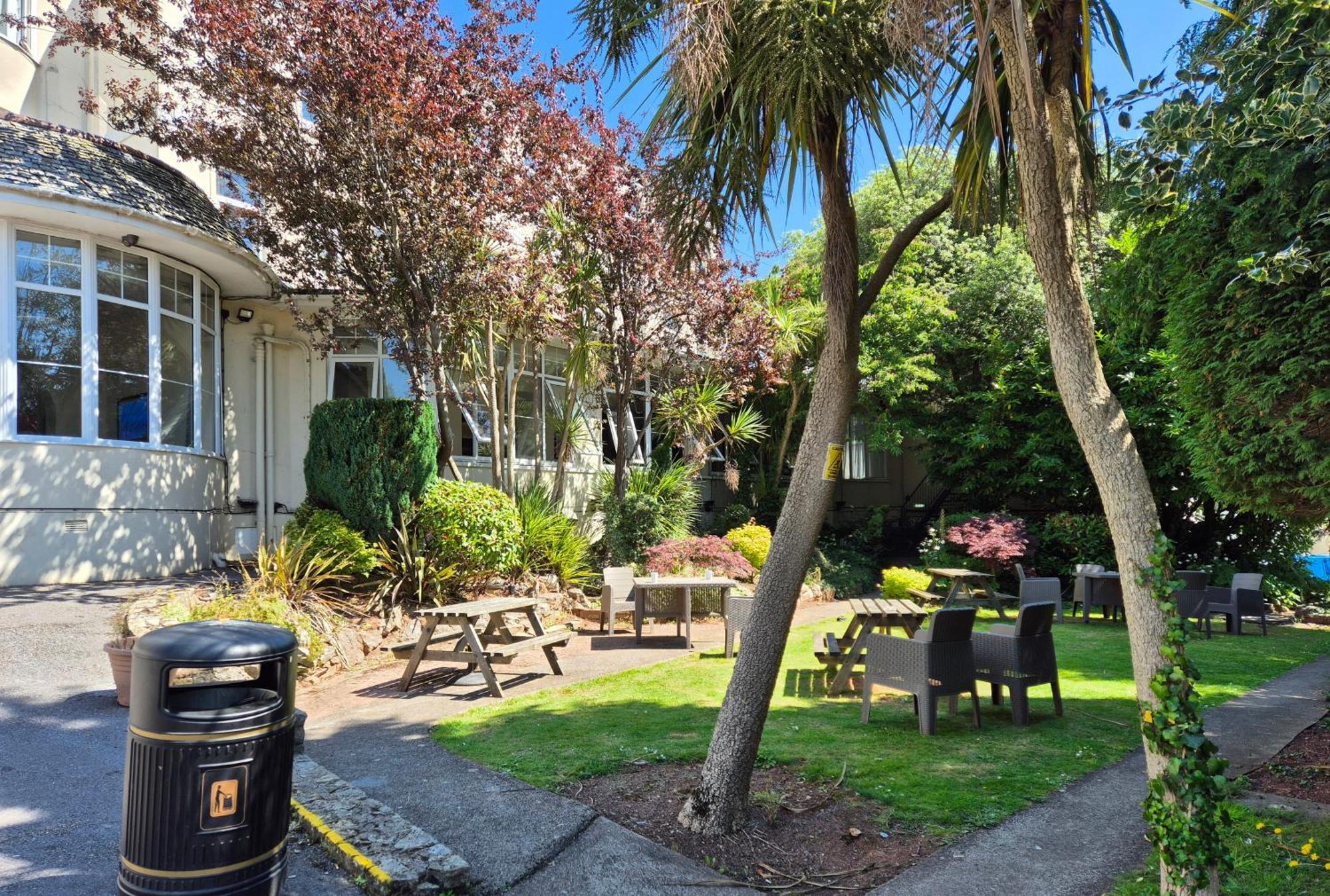 Trecarn Hotel Torquay Exterior photo
